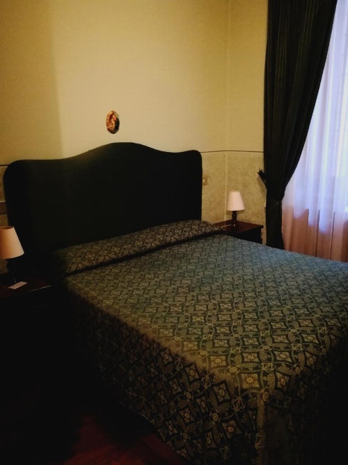 Anne & Mary image 19